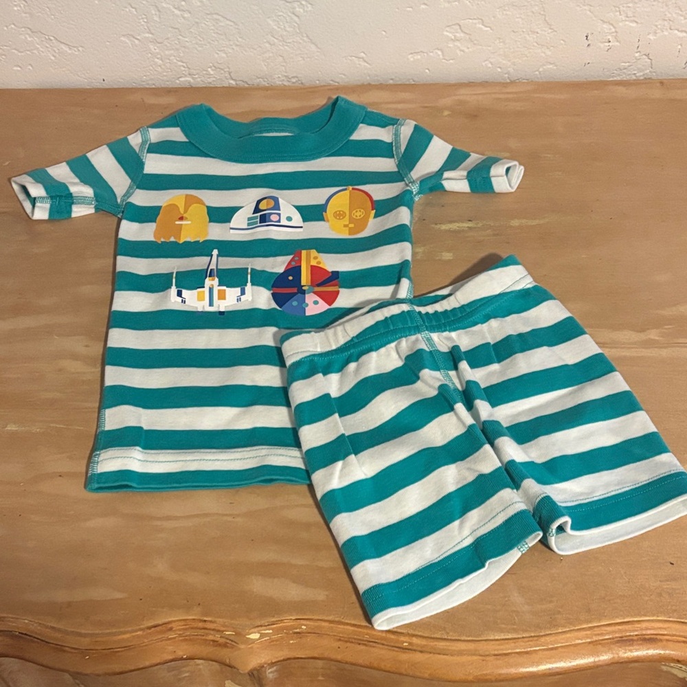 Hanna Andersson Pajamas (US 2)